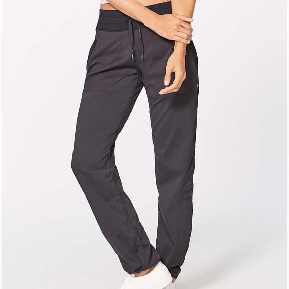 lululemon athletica Pants - Lululemon dance studio pant, BLACK, size 4